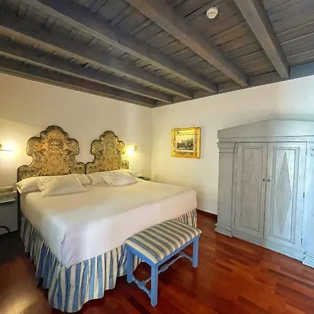 Casas De La Judería De 4*
