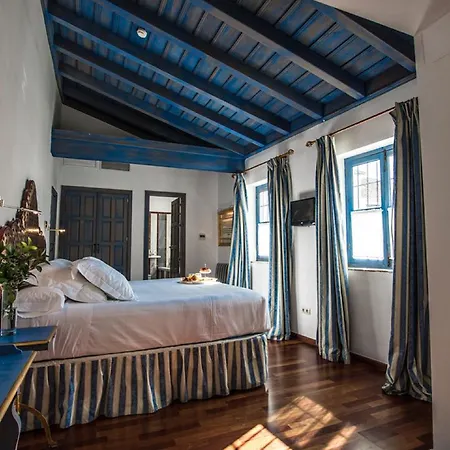 Casas De La Juderia De