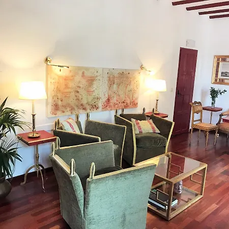Casas De La Juderia De Cordoba